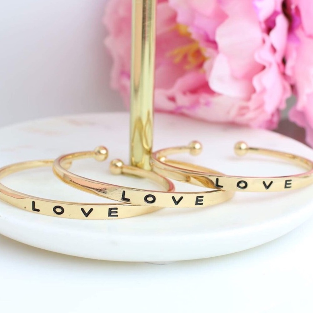 Gold Love Bracelet - Picture 2 of 3