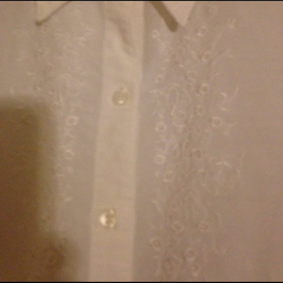 Blouse - Picture 2 of 3