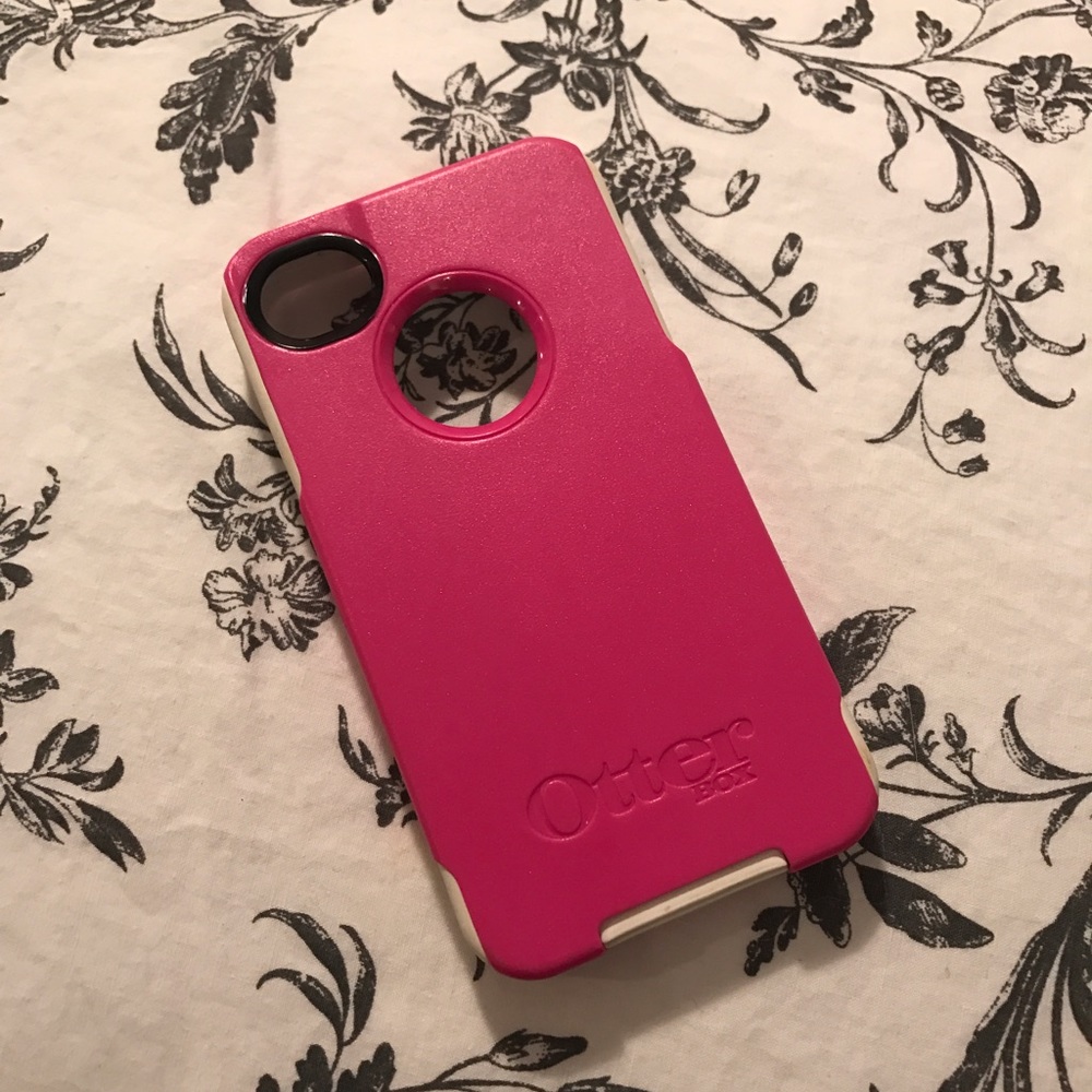 Pink Otterbox iPhone 4/4s Case