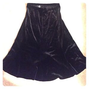 Elementz black velvet skirt, mid- calf