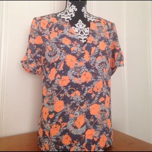 Floral blouse neon