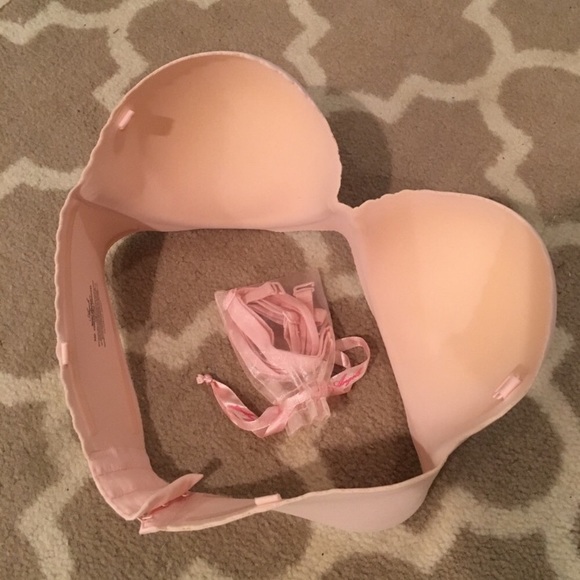 VS bra SOLD - Picture 3 of 4