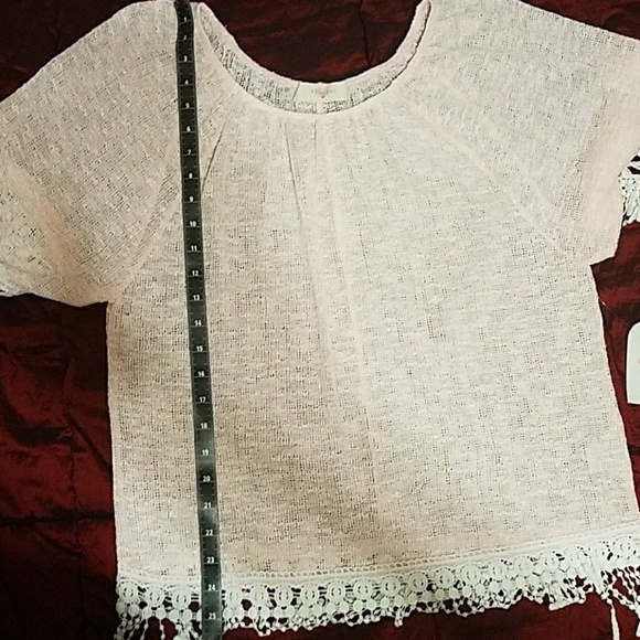 Blushed Pink Woven Top With Lace Hem Size M - Picture 6 of 6