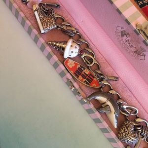 NWOT Authentic Juicy Couture charm bracelet