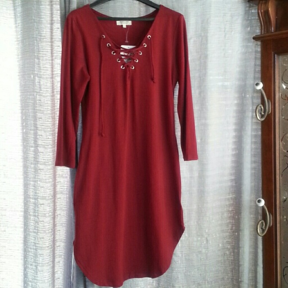heart&hips Dresses & Skirts - NWT Midi Dress