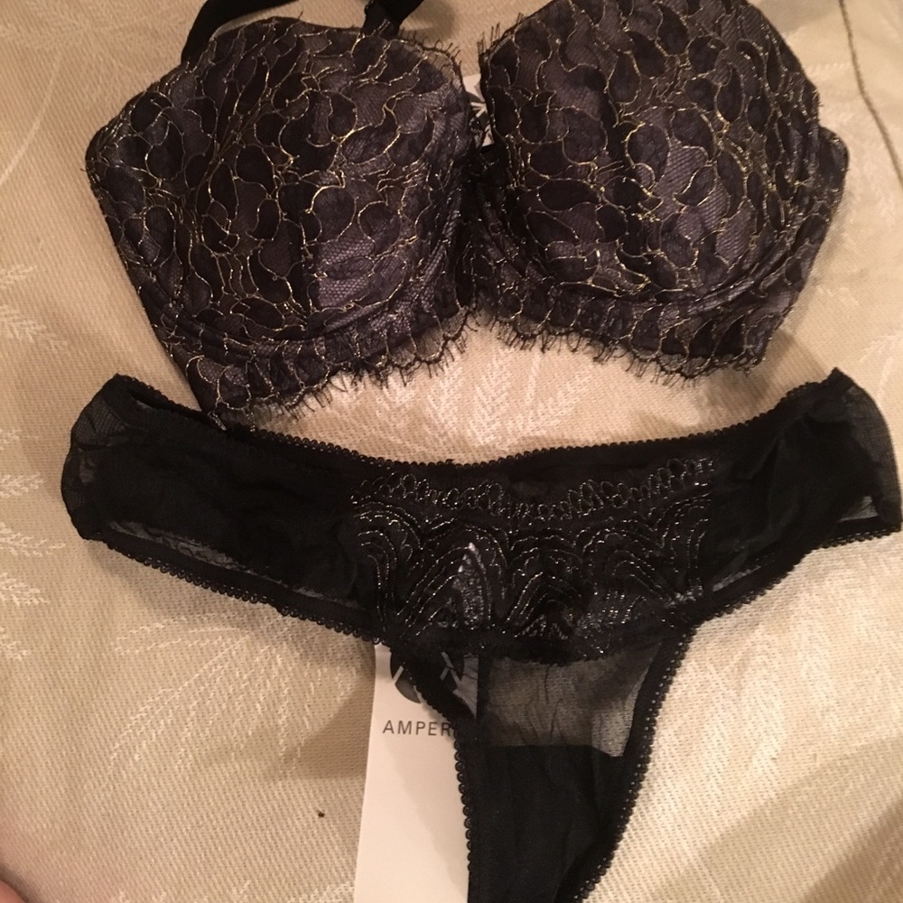 Ampere silk bra (30 f) and panties (med) black