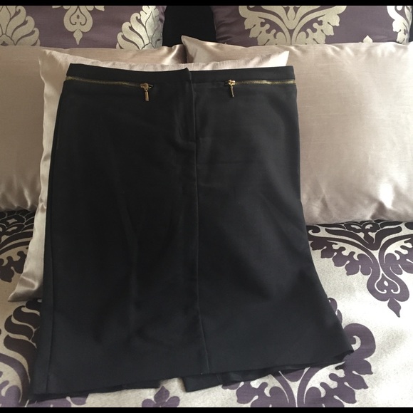 Zara Basic size L gold zipper detail skirt Spain - Picture 2 of 3