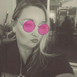 Meet your Posher, Kimberly