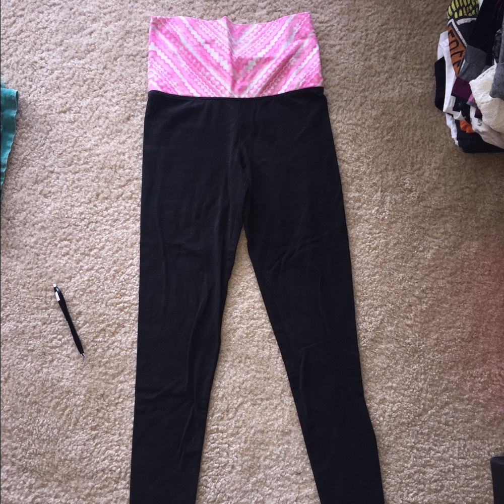 Victoria's Secret Leggings Pink Top with Silver XS