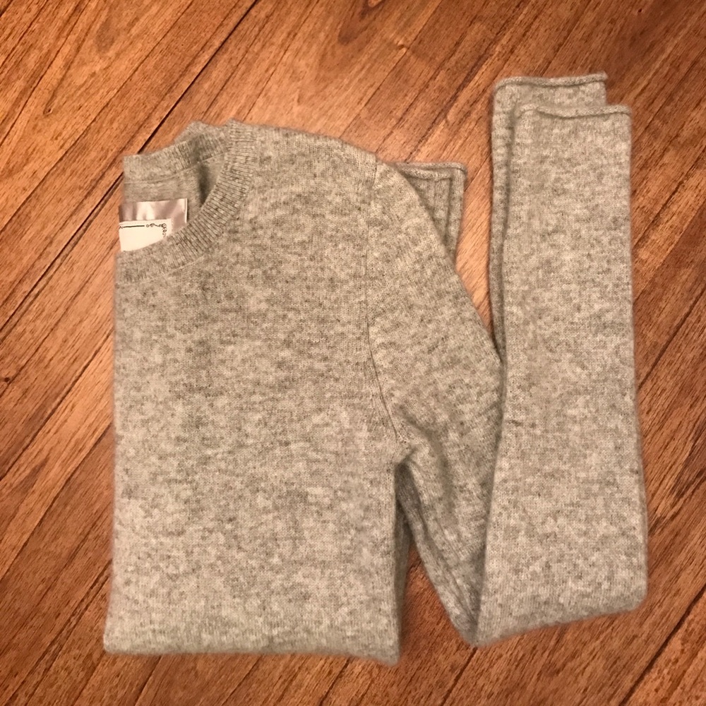 Cashmere sweater