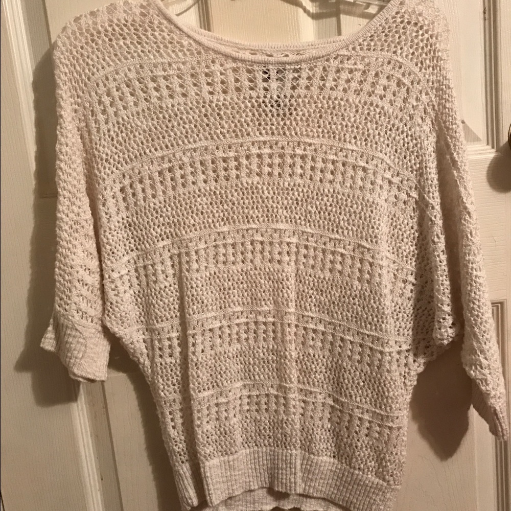 Cute quarter sleeve sweater
