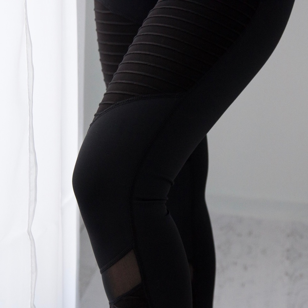 SoldOut11thStreet - Picture 3 of 8