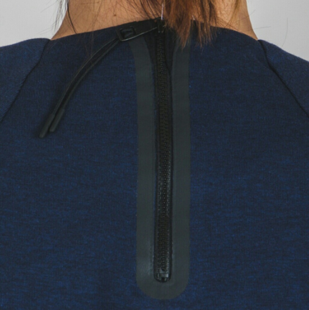 Brand New Nike Tech Mesh Fleece Crew Sweatshirt - Picture 2 of 5