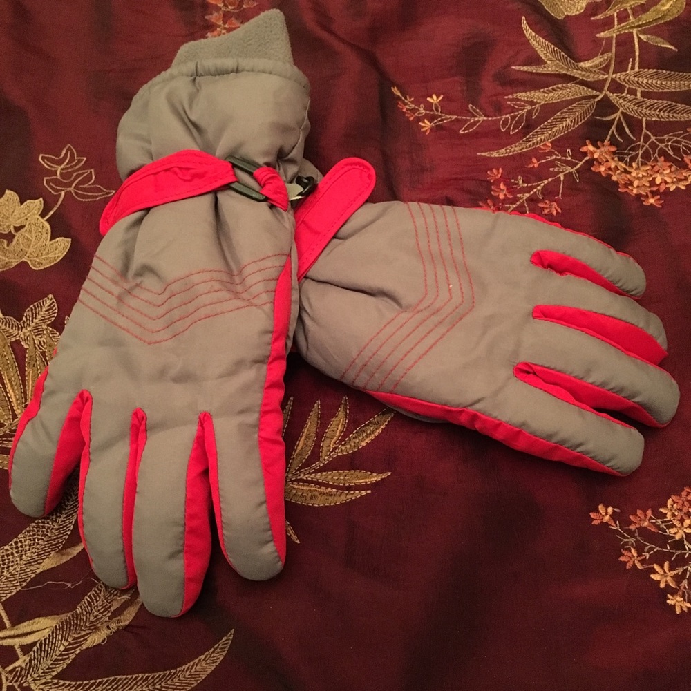 Snow gloves