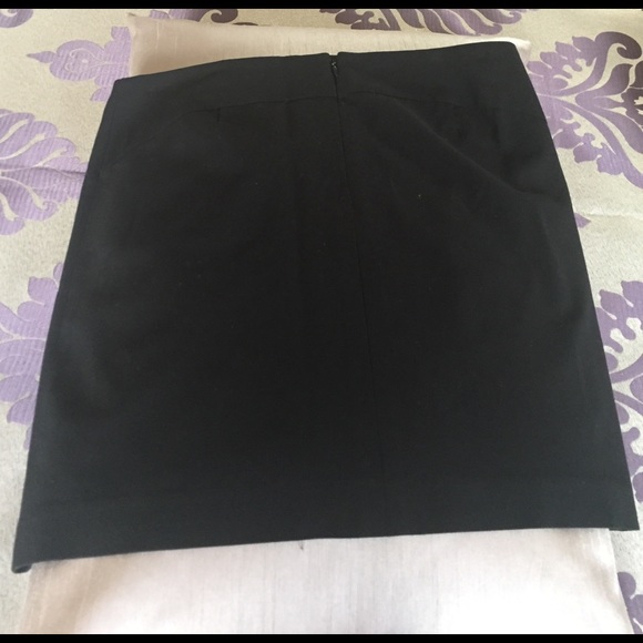 Express classic black skirt size 5/6 - Picture 2 of 2