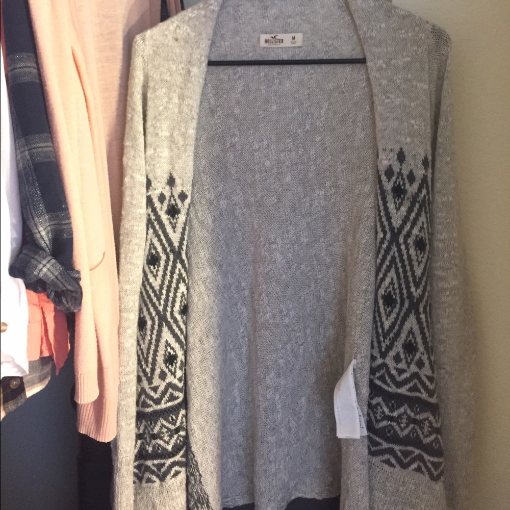 Cardigan - Picture 2 of 3