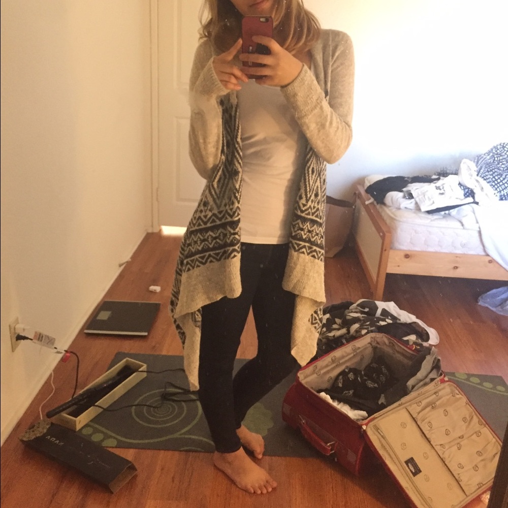 Cardigan - Picture 3 of 3