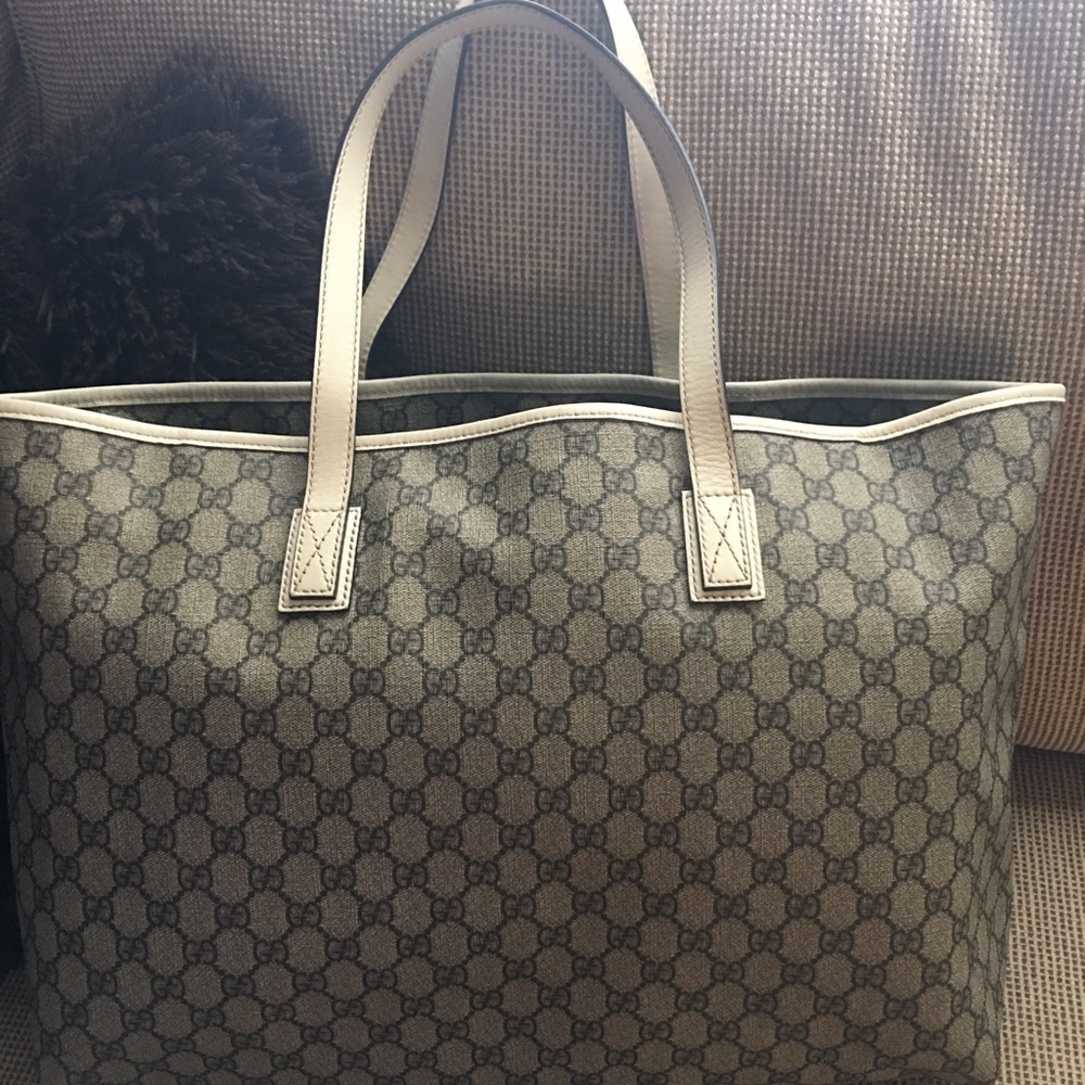 Gucci GG Supreme Large tote