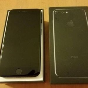 Jet black iPhone 7 plus