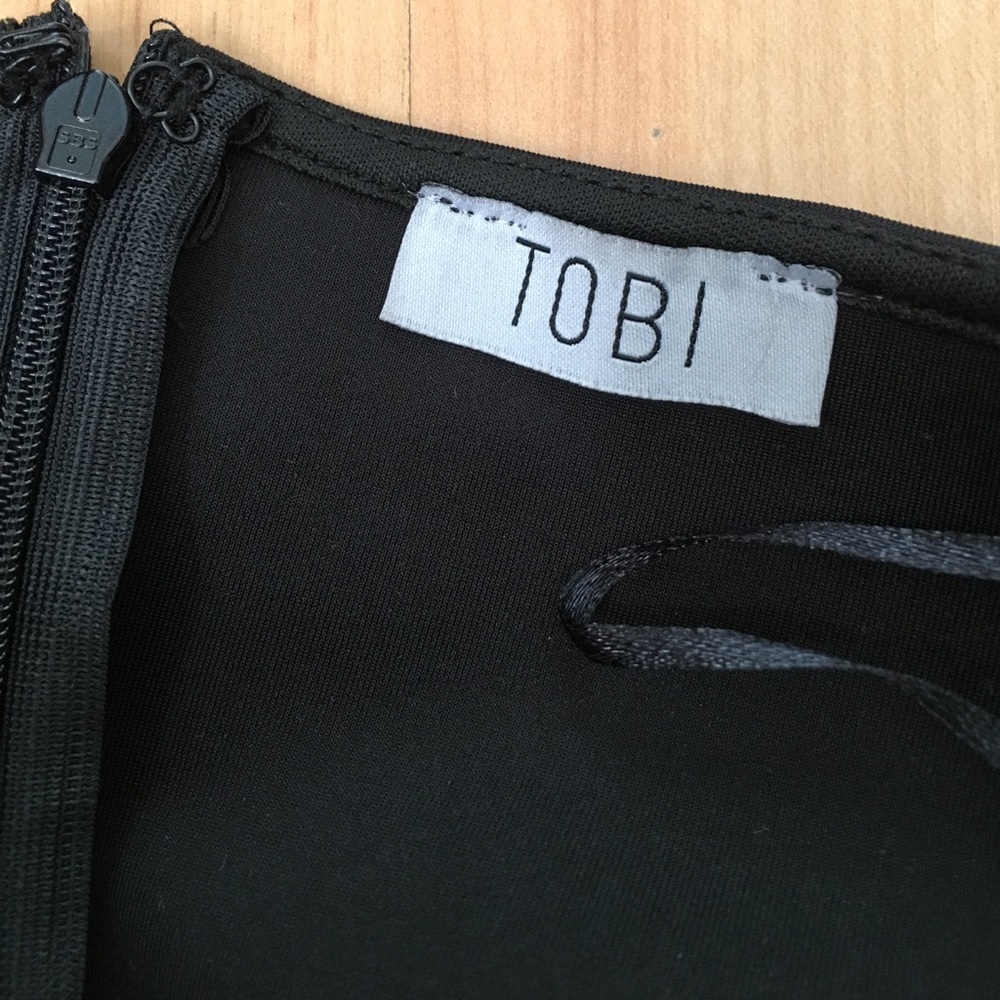 Tobi Black Mini Scalloped Edge Dress - Picture 3 of 3