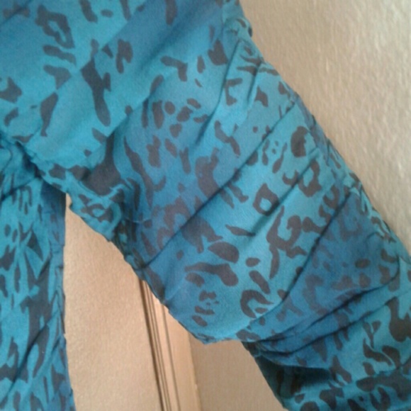 Silk Blazer - Picture 4 of 6