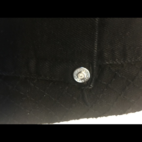 Shorts - Picture 3 of 5