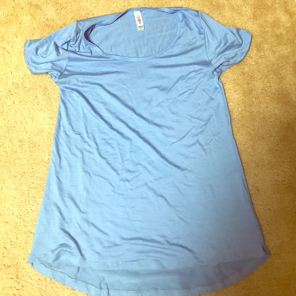 Lularoe xs classic tee