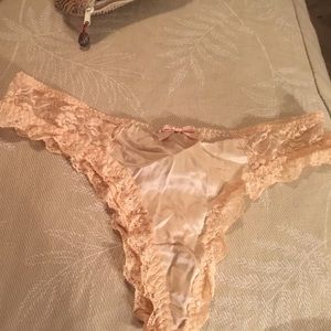 Ampere beige silk panties ( large or medium)