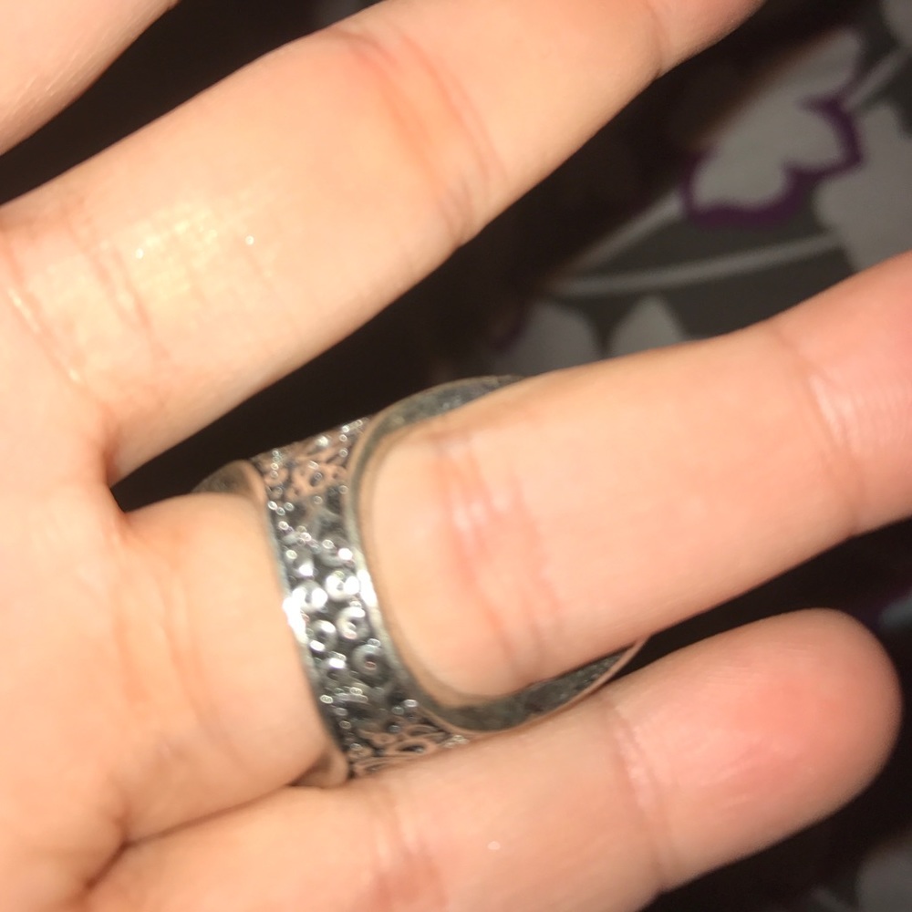 Forever 21 ring - Picture 2 of 4