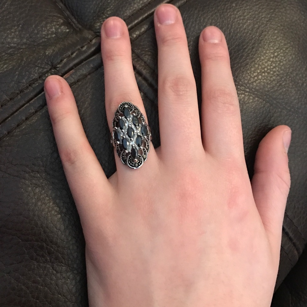 Vintage Silver Tone Black Bling Ring