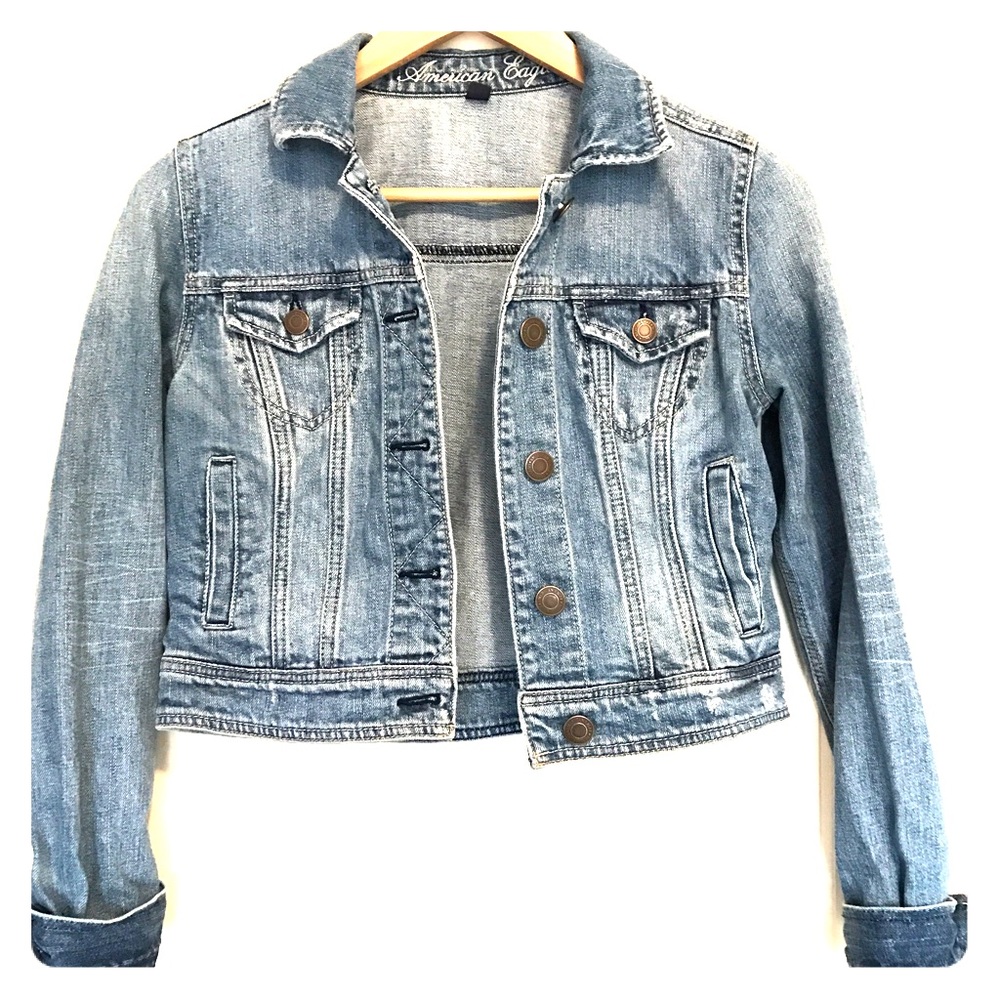 American Eagle denim cropped jacket.