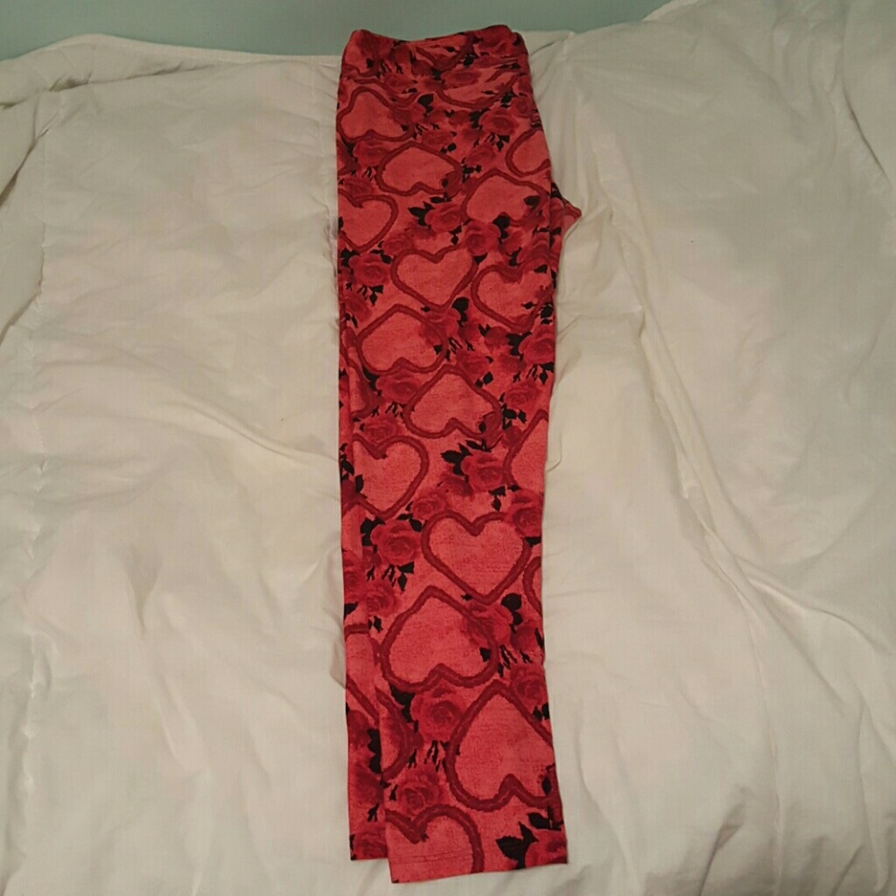 Lularoe Heart leggings