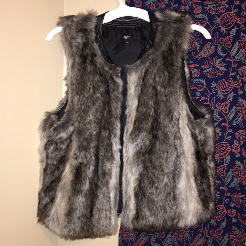 Faux fur vest