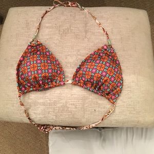 Victoria secret swim top never worn!
