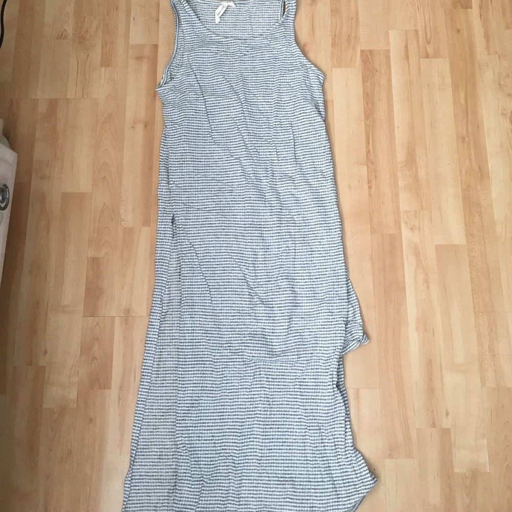 Grey & White High Slit Midi Dress