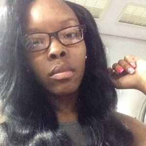 Meet your Posher, Anterika