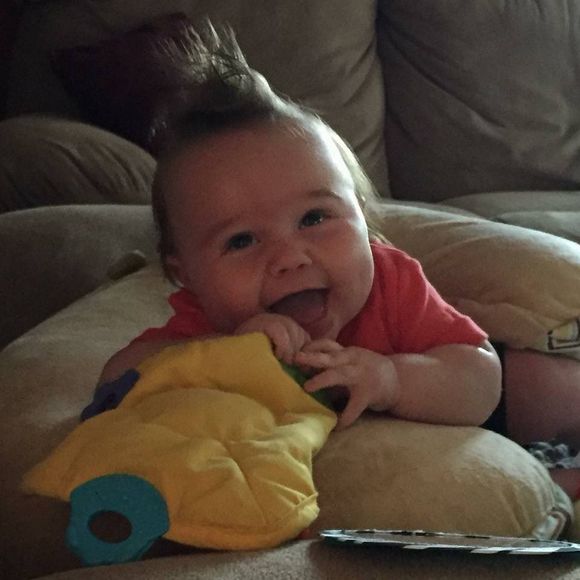 Meet your Posher, Laura - Picture 1 of 1