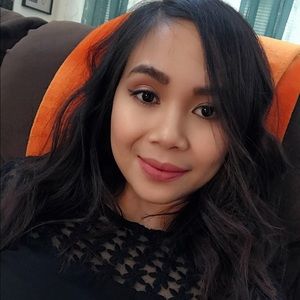 Meet your Posher, Rona