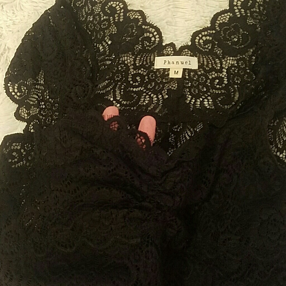 Crop top - Picture 2 of 3