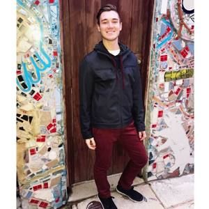 Meet your Posher, Nick