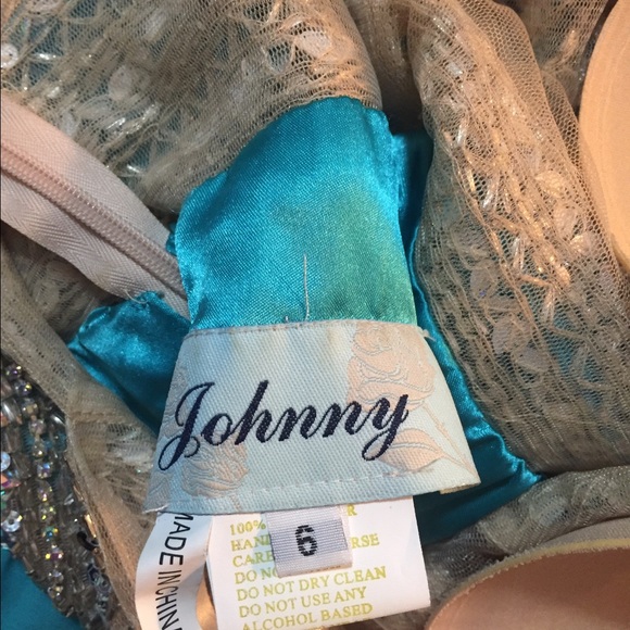 Prom dress - Picture 5 of 5