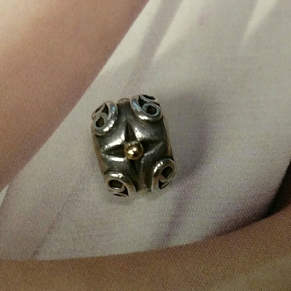 Preloved Retired Pandora Victorian