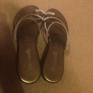 Cute strap sandals