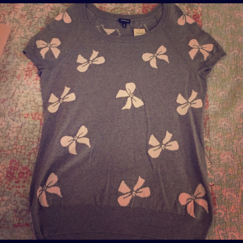 Torrid short sleeve sweatshirt