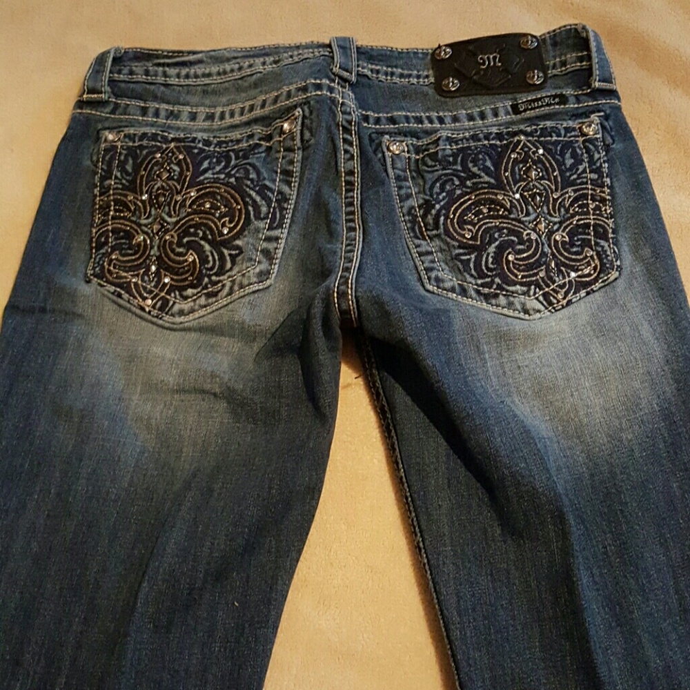 Miss Me Skinny Jeans 31 x  32