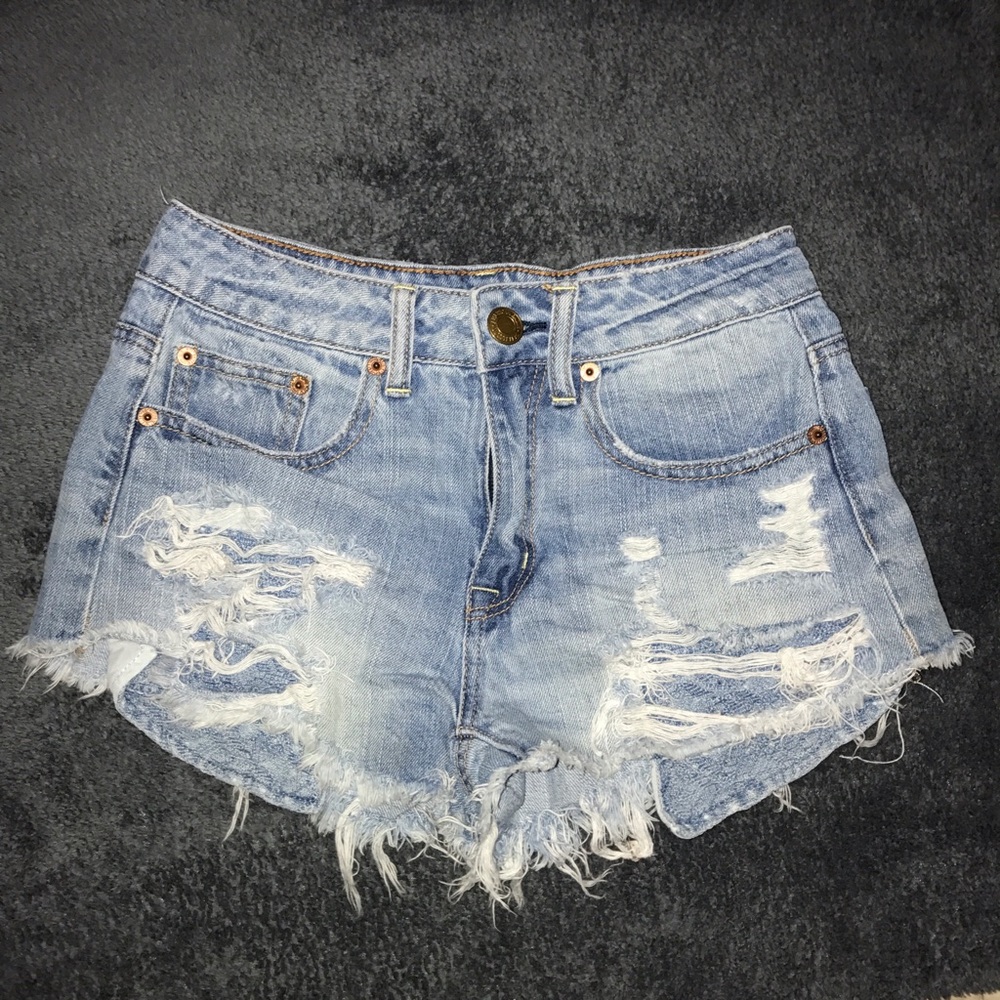 High waisted ripped/torn/distressed jean shorts