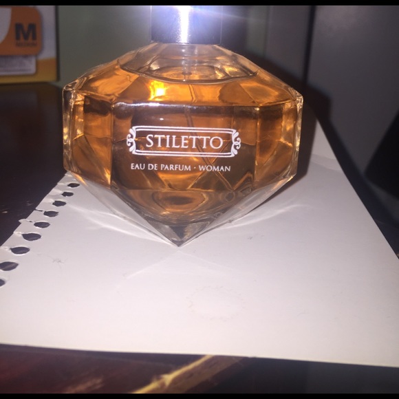 perfume bundle!! - Picture 4 of 4