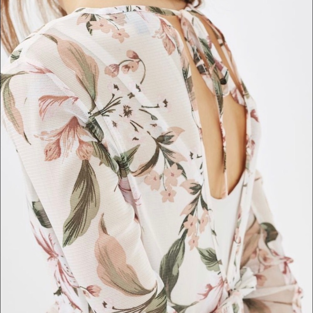 Final sale🎊🎉Lilly floral mesh dress - Picture 3 of 5
