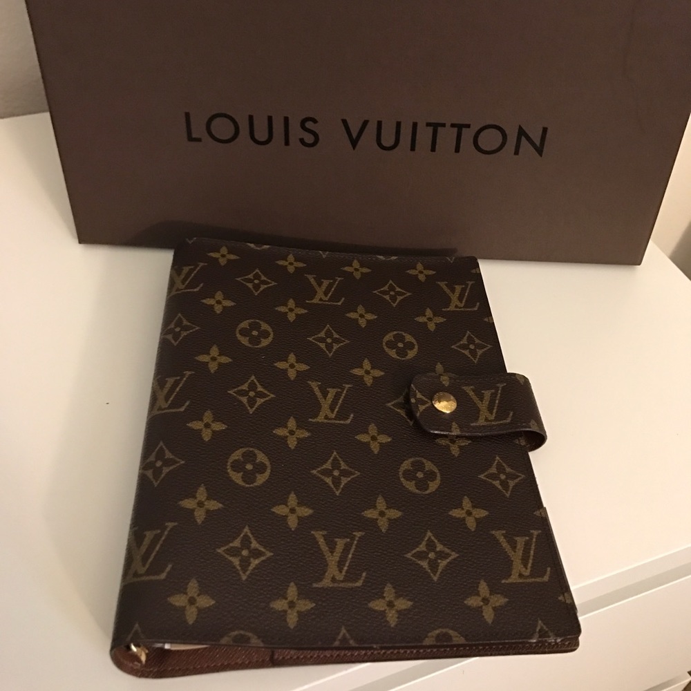Authentic Louis Vuitton Agenda Gm