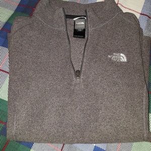 **Bundle for a better deal** The NORTHFACE fleece